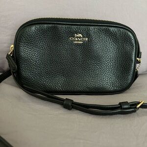 Coach ladies black leather crossbody